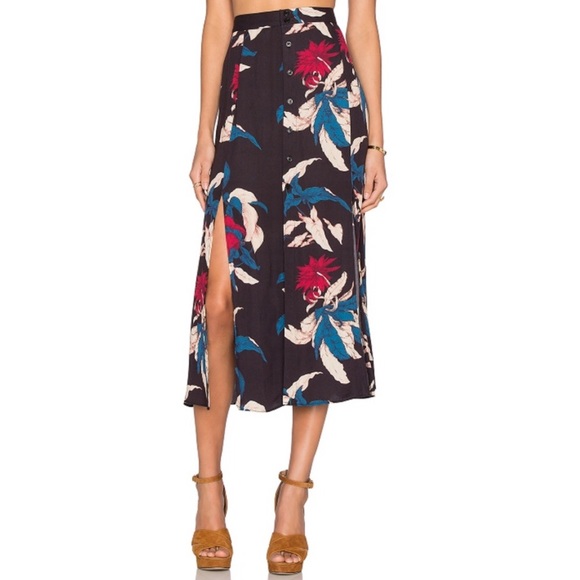 Tularosa Dresses & Skirts - Tularosa • Francesca Tropical Floral Skirt